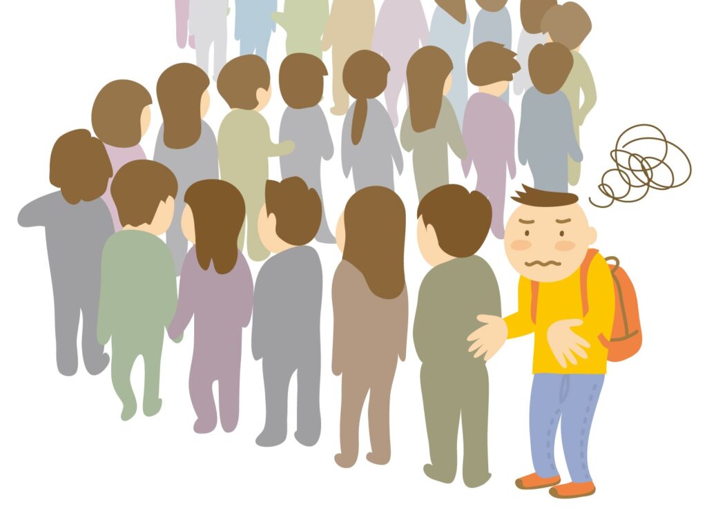 大勢の人が並んで混雑している様子を背後に、困った表情で立ち尽くすバックパックを背負った男性のイラストです